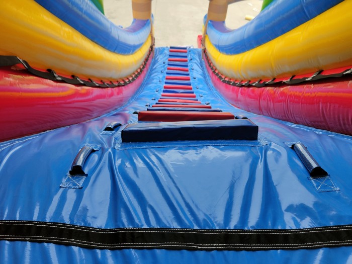 Надувной аквапарк "Джунгли пиратские" 17,5*17*8,6 м 