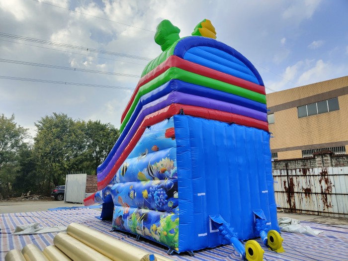 Надувной аквапарк "Джунгли пиратские" 17,5*17*8,6 м 