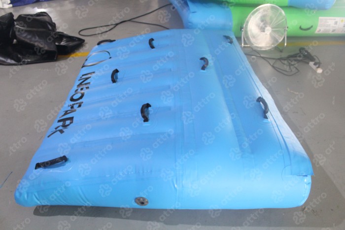 Элемент аквапарка "Подъем из воды" 2*1,5*0,3 м