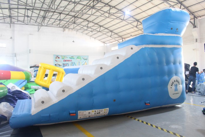 Модуль аквапарка "Трамплин" 6*6*3,2 м