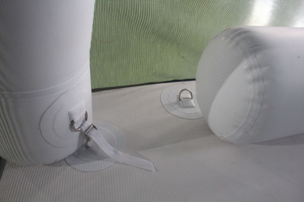 Надувная палатка на воду  4,8*3,4*2,5 м