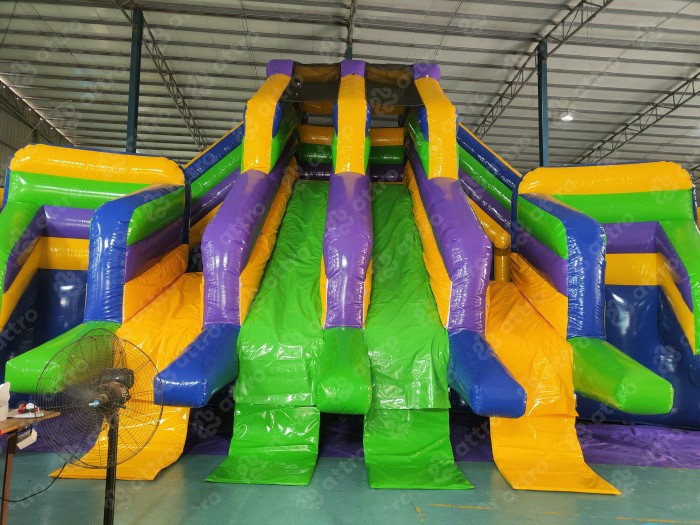 Надувной аквапарк "Яркий" 33*33*7,9 м