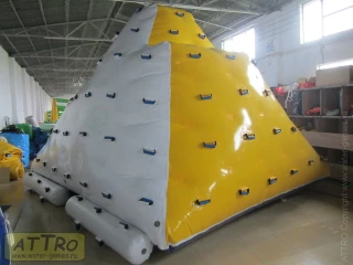 Водный айсберг 5*4*4 м