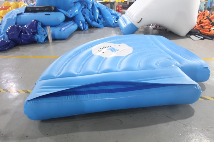 Элемент аквапарка "Угловой соединитель" 2,5*2,5*0,3 м