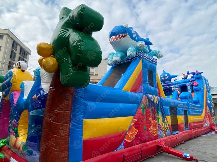 Надувной батут "Подводный мир" 19*9*8 м