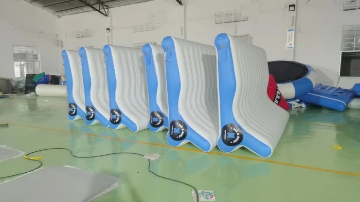 Надувной плавающий диван (шезлонг, лежак) для отдыха