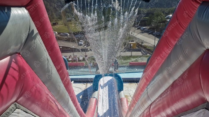 Водная надувная горка "Триппо" с одним бассейном 35*15*14 м 