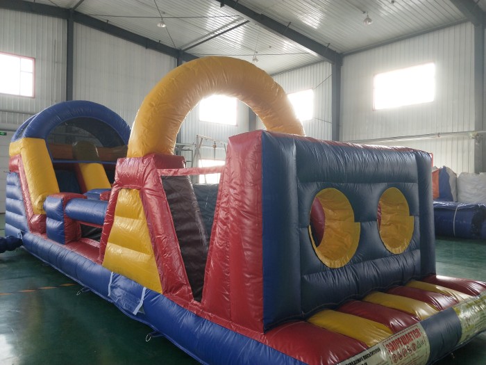 Надувная полоса препятствий "Туда-обратно" 10*3*3,5 м