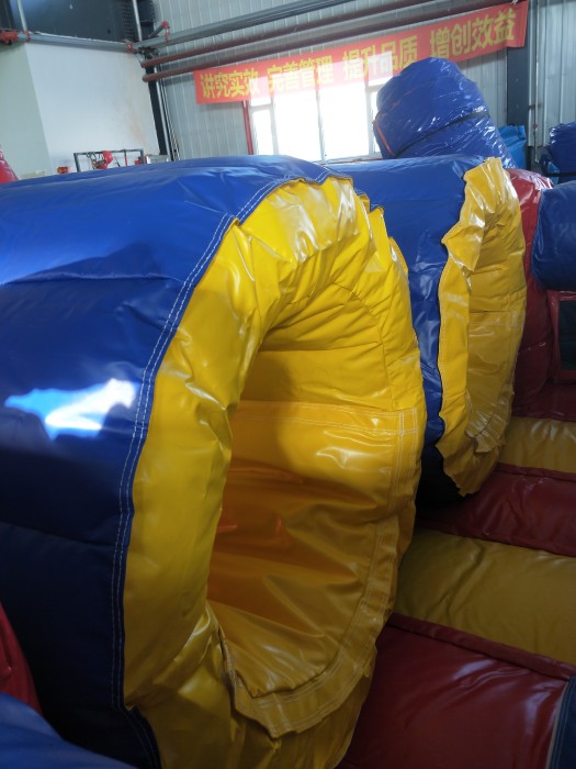 Надувная полоса препятствий "Туда-обратно" 10*3*3,5 м