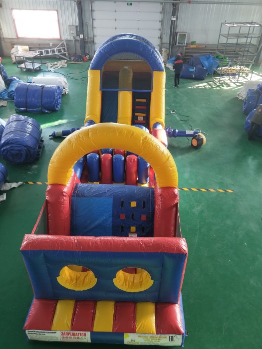 Надувная полоса препятствий "Туда-обратно" 10*3*3,5 м