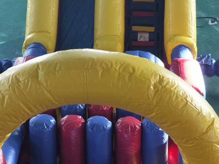 Надувная полоса препятствий "Туда-обратно" 10*3*3,5 м