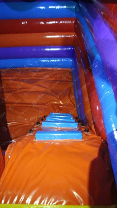 Надувной батут «Как приручить дракона» 18*13*11,5 м