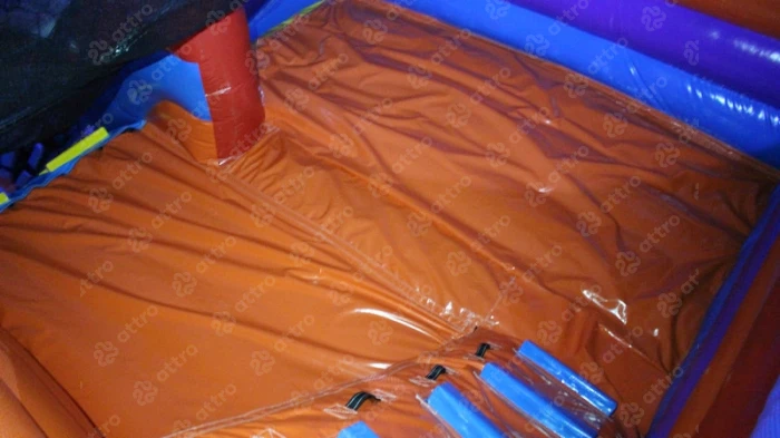 Надувной батут «Как приручить дракона» 18*13*11,5 м