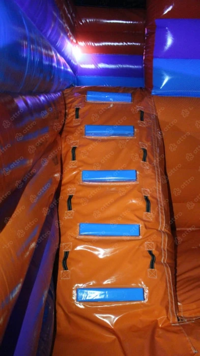 Надувной батут «Как приручить дракона» 18*13*11,5 м