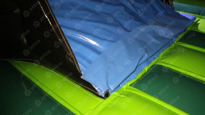 Надувной батут «Как приручить дракона» 18*13*11,5 м