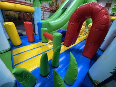 Надувная горка "Джуманджи" 7*4*3,5 м