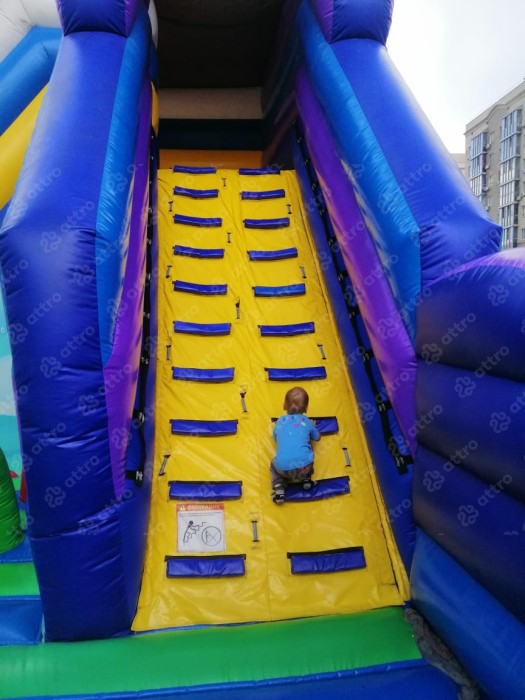 Надувная горка "Морская сказка" 10*10*8 м Б/У