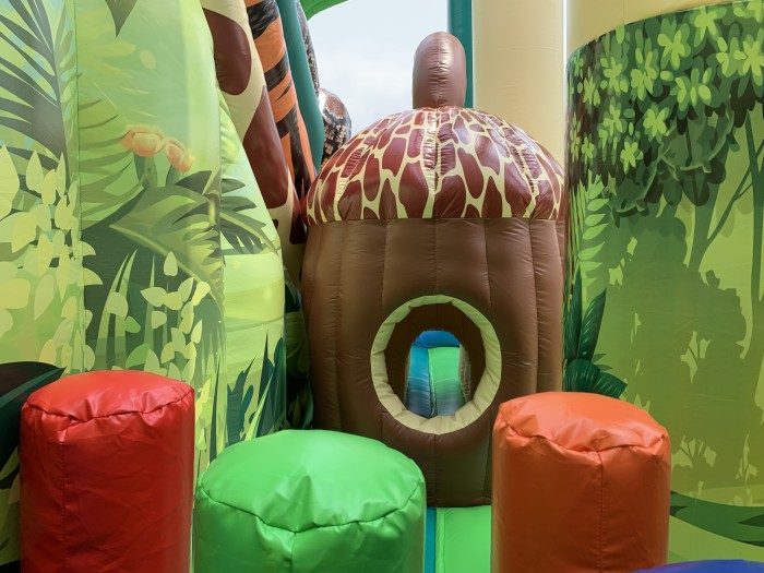 Надувной батут "Сказочный лес" 22*12*10 м