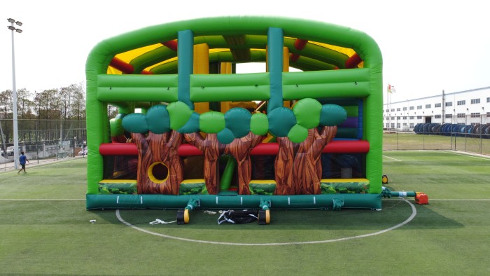 Надувной батут "Сказочный лес" 22*12*10 м