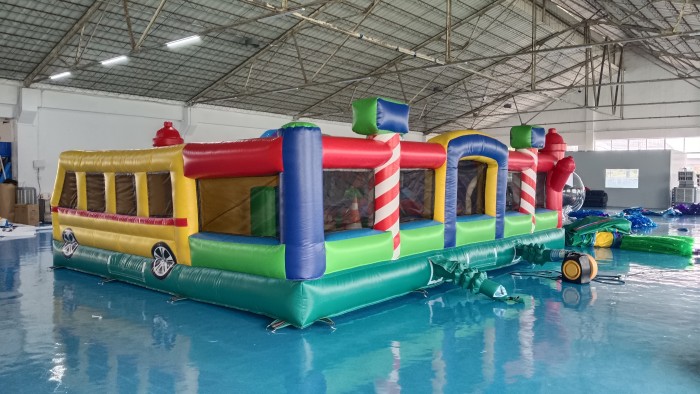 Надувной батут "Центральная площадь" 8*6*2 м