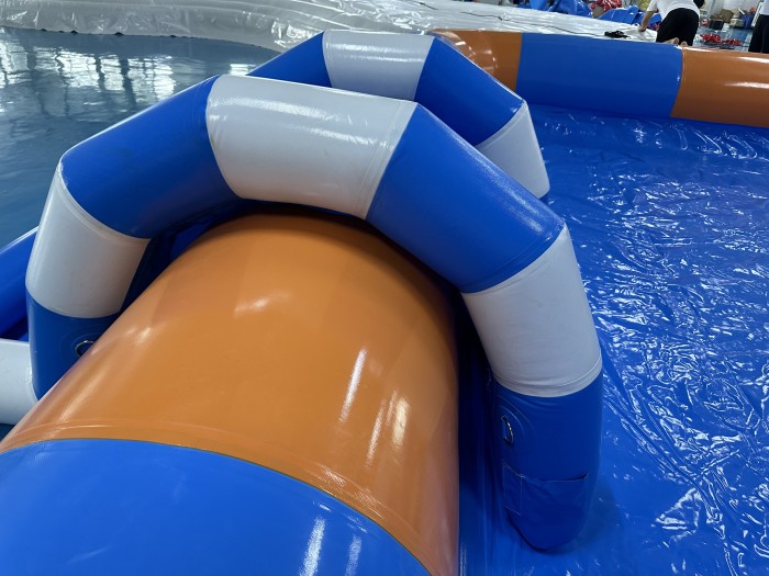 Надувной аквапарк "Акула" 8*7*4,3 м