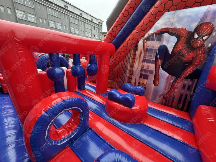 Надувной батут "Спайдермен в городе" 8*8*8 м