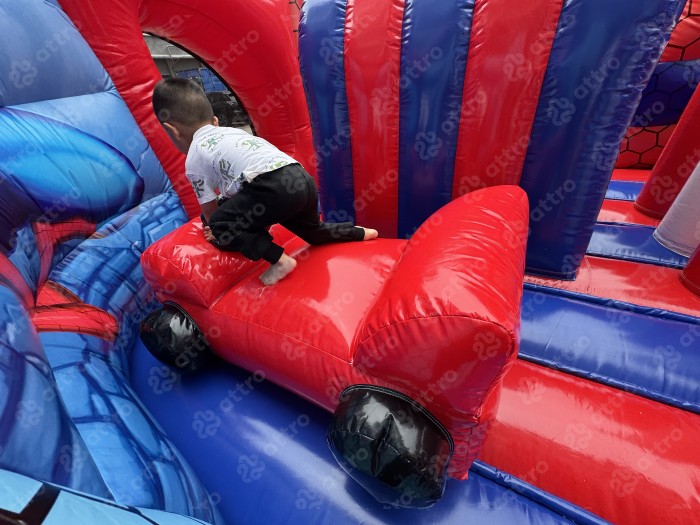 Надувной батут "Спайдермен в городе" 8*8*8 м