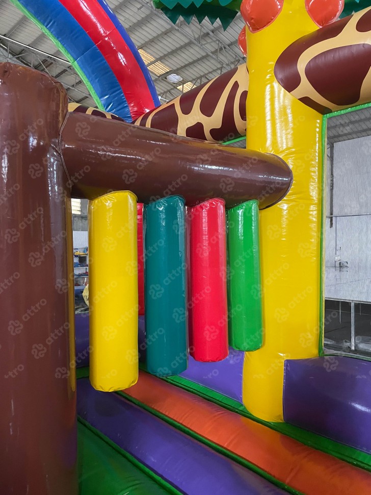 Надувной батут «Остров Динозавров» 19*9*8,2 м 