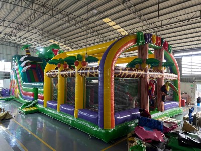 Надувной батут «Остров Динозавров» 19*9*8,2 м 