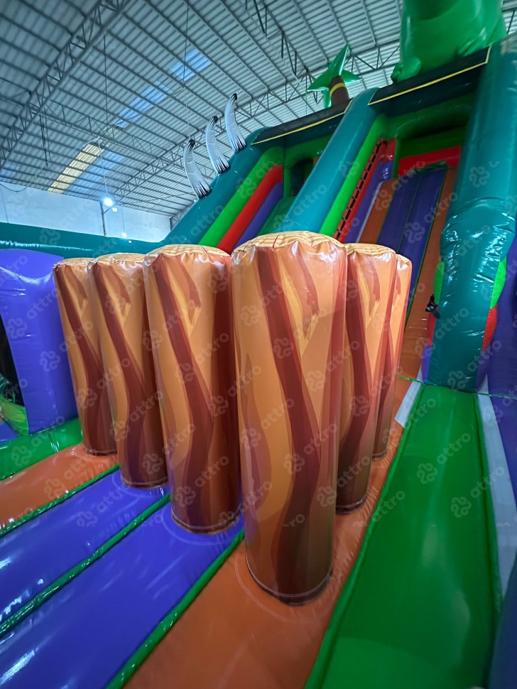 Надувной батут «Остров Динозавров» 19*9*8,2 м 