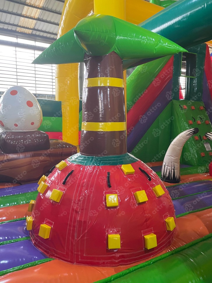 Надувной батут «Остров Динозавров» 19*9*8,2 м 