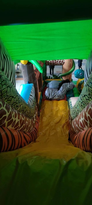 Надувная горка "Сафари" 10*6*5,5 м