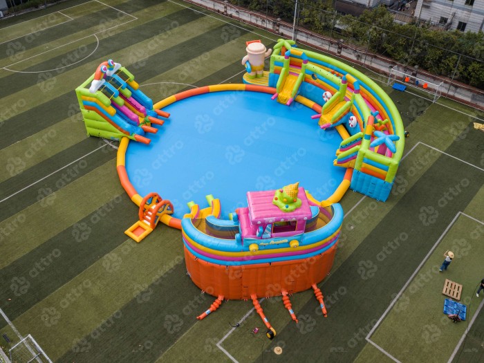 Надувной аквапарк "Веселые каникулы" 26,5*26,5*9,4 м