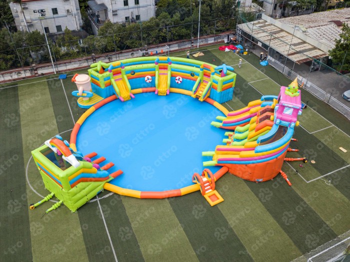 Надувной аквапарк "Веселые каникулы" 26,5*26,5*9,4 м