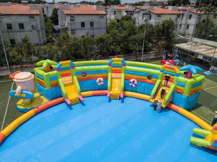 Надувной аквапарк "Веселые каникулы" 26,5*26,5*9,4 м