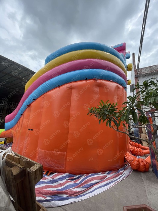 Надувной аквапарк "Веселые каникулы" 26,5*26,5*9,4 м