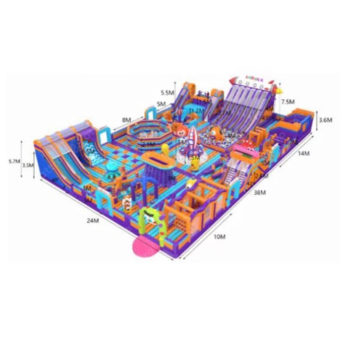 Надувной парк "Космонавты" 38*24*7,5 м