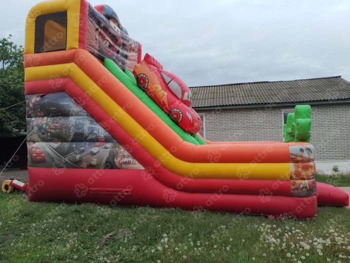 Надувная горка "Тачки Маквин" 7*4*6 м Б/У