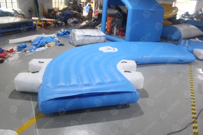 Модуль аквапарка "Правый соединитель + 2 ступени" 5,5*4,4*0,3 м