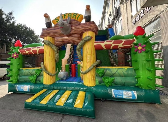 Надувная горка "Сафари" 8*7*5,8 м