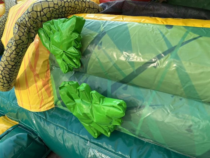 Надувная горка "Сафари" 8*7*5,8 м