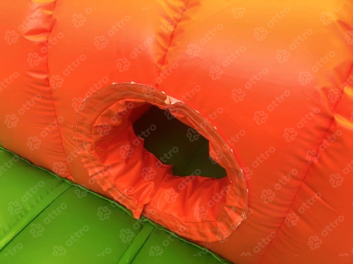 Надувная горка "Замок"  11*11*8,3 м