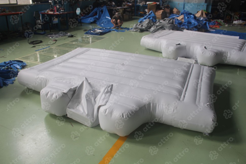 Надувной аквапарк 