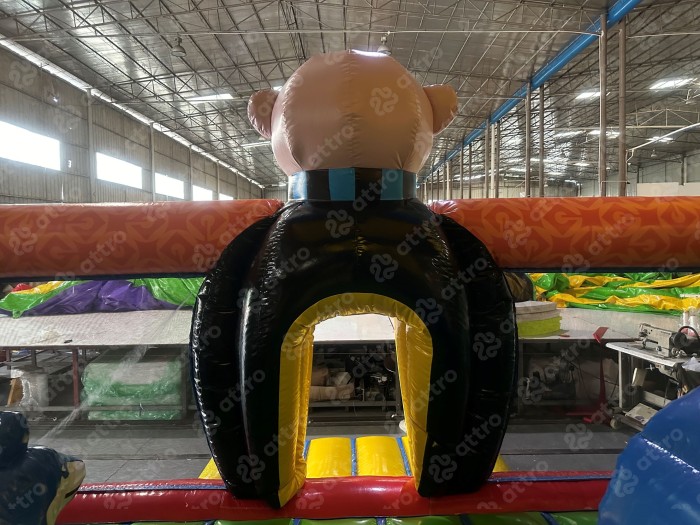 Надувной батут "Веселье Миньонов под крышей" 8*6*6 м