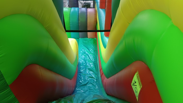 Надувная горка "Радуга" 11*11*9,1 м