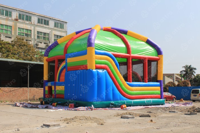 Надувная горка "Радуга" 11*11*9,1 м