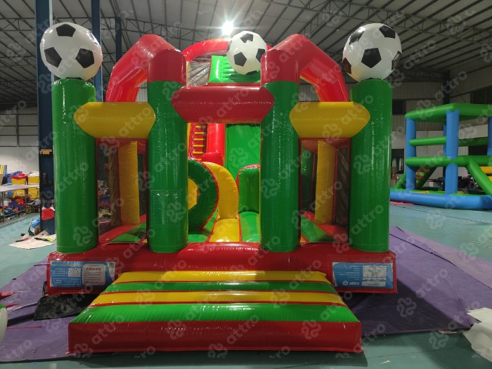 Надувная горка "Спортикус" красный 12*4,3*7 м