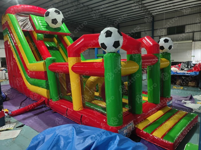 Надувная горка "Спортикус" красный 12*4,3*7 м