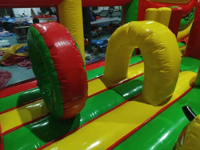 Надувная горка "Спортикус" красный 12*4,3*7 м