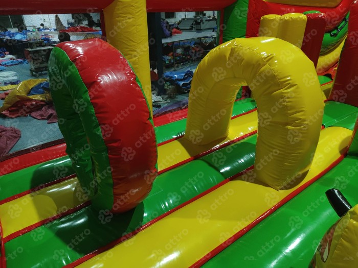 Надувная горка "Спортикус" красный 12*4,3*7 м